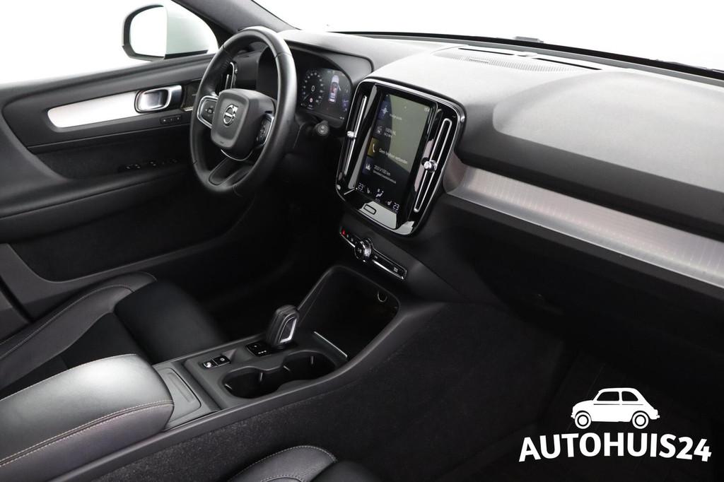 Volvo XC40 2.0 T5 AWD Intro Edition TREKHAAK|LED|PANODAK|H&K, Automaat, Automatische klimaatregeling, Gebruikt, 4 cilinders