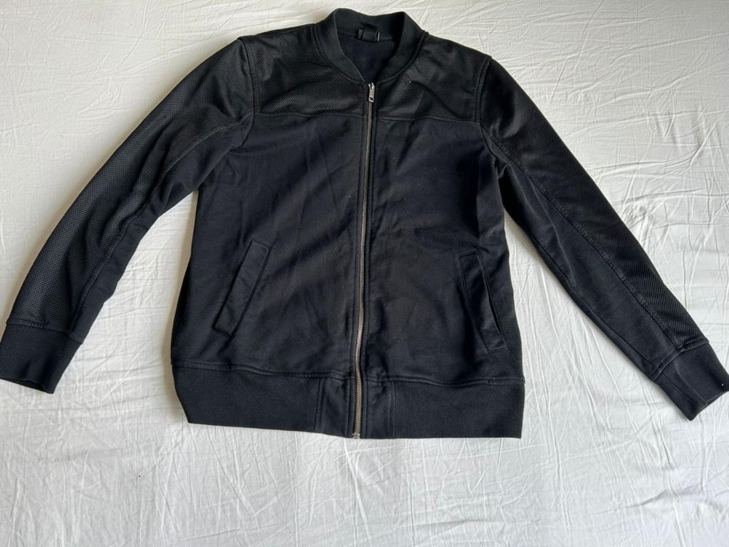 Zwart Vest Maat L, Kleding | Heren, Truien en Vesten, Maat 52/54 (L), Zwart, Ophalen of Verzenden, H&M