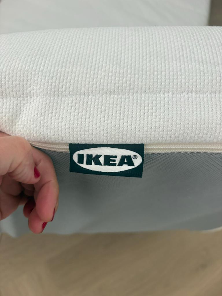 4 stuks IKEA ÅSVANG matras 90x200 cm - Zo goed als nieuw, Huis en Inrichting, Slaapkamer | Matrassen en Bedbodems, Ophalen, 90 cm