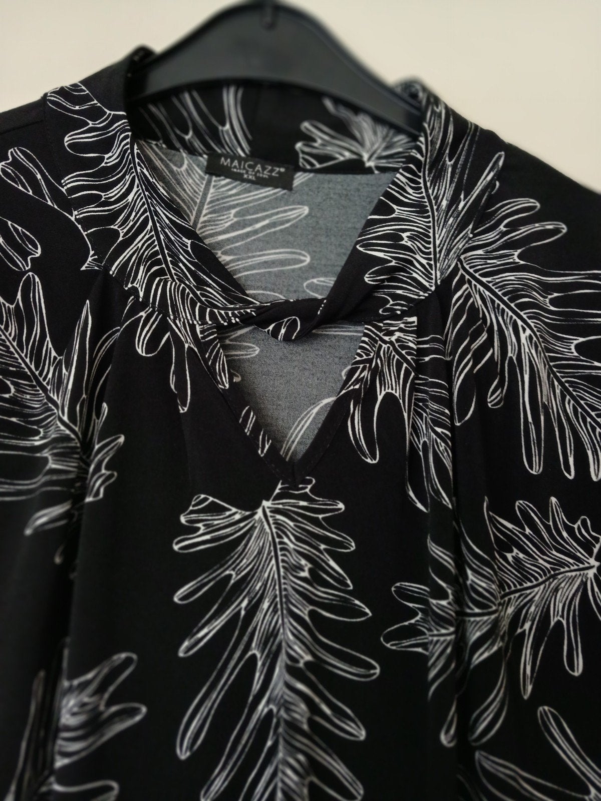 mooi shirt travelstof maat xxl, maicazz., Zwart, Maat 46/48 (XL) of groter, Ophalen of Verzenden, Maicazz