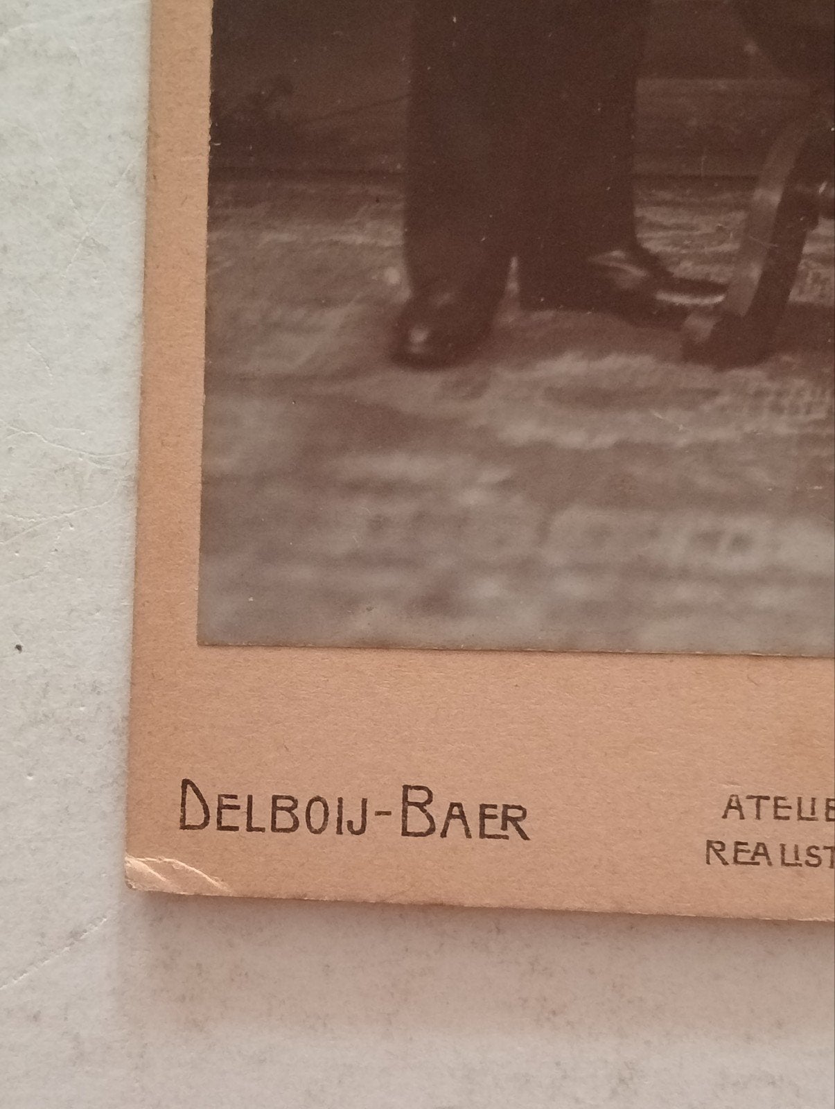 Antieke Foto: Elegant Paar  Den Haag, Atelier Delboij-Bae, Ophalen of Verzenden