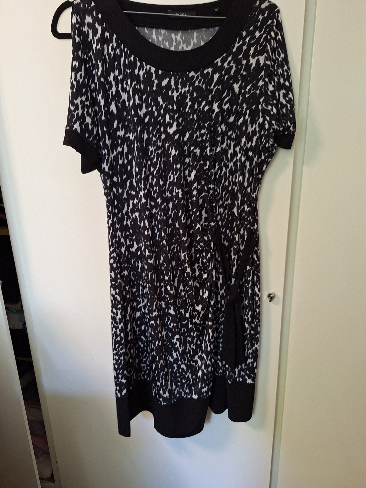 Bonita jurk met dierenprint, maat 48, Ophalen, Zwart, Maat 46/48 (XL) of groter, Bonita