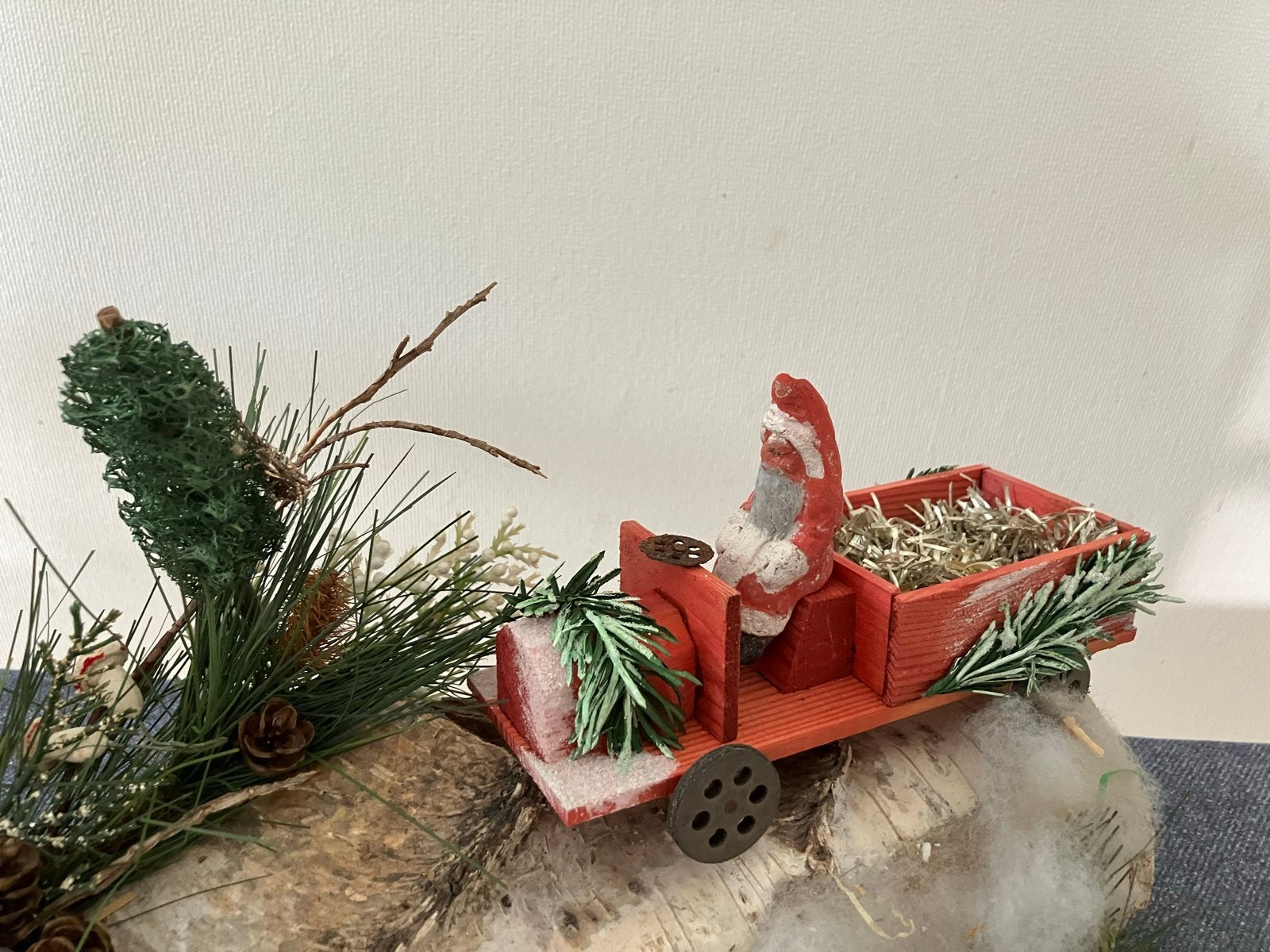 Oude kerstauto met kerstman, Antiek en Kunst, Ophalen of Verzenden