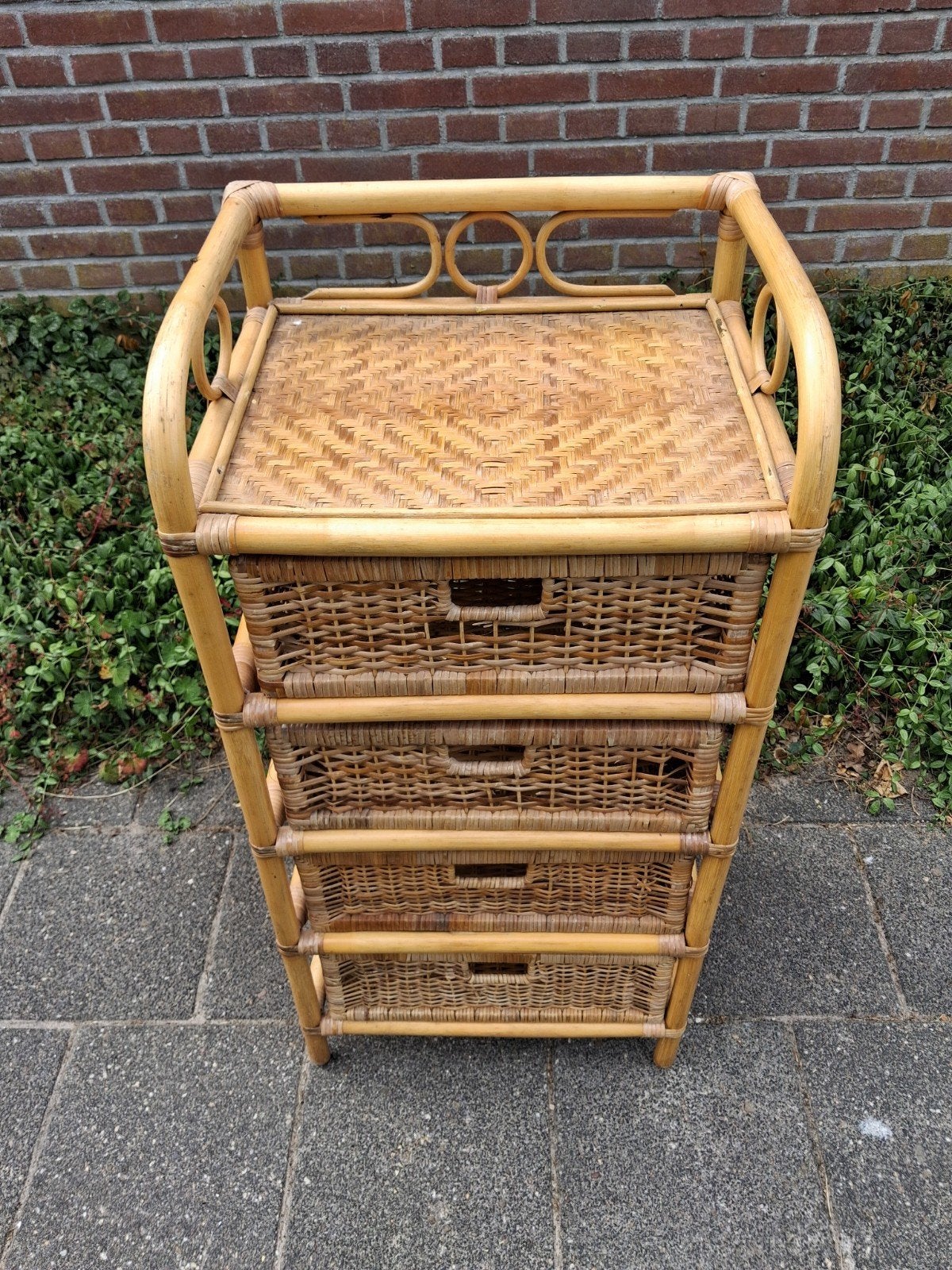 rotan ladenkastje, Ophalen, Minder dan 50 cm, Gebruikt, Met lade(s)