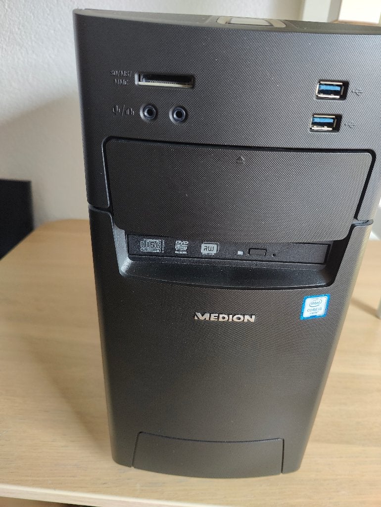 te koop aangeboden snelle i3 systeemkast, Computers en Software, Desktop Pc's, Zo goed als nieuw, 3 tot 4 Ghz, HDD, SSD, 8 GB