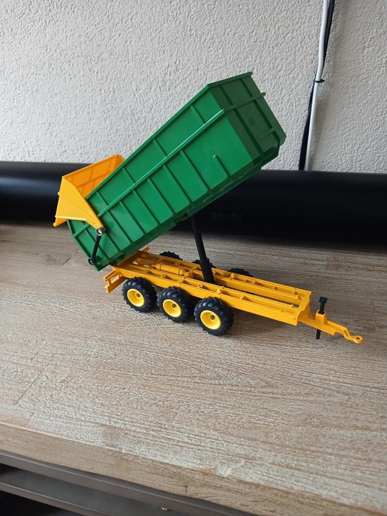 Siku 1:32  3 assige Kiepwagen, Hobby en Vrije tijd, Modelauto's | 1:32, Ophalen of Verzenden, Gebruikt, Overige typen, Overige merken