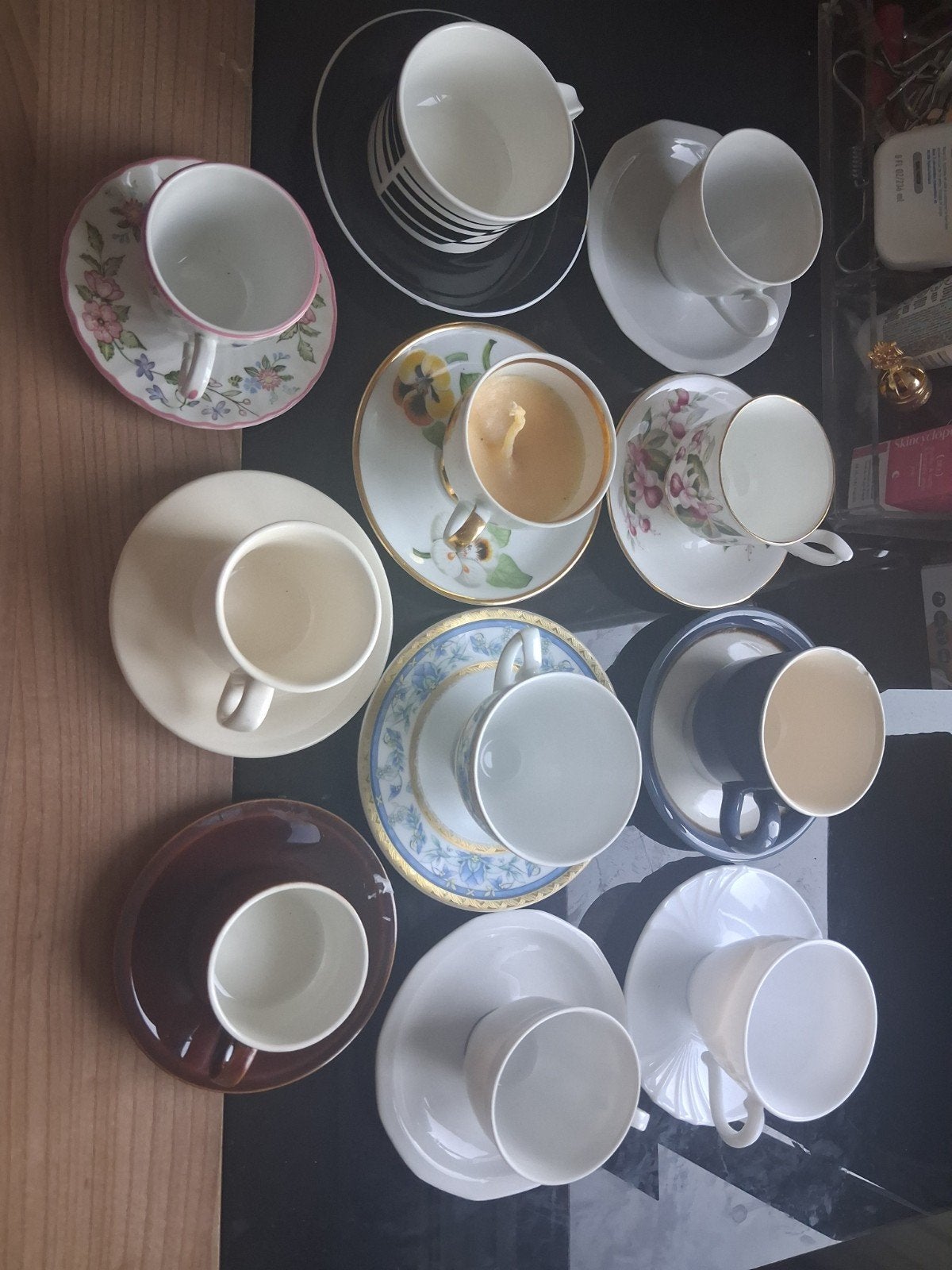 11 Diverse Vintage Theekopjes met Schotels - Europa, Ophalen of Verzenden
