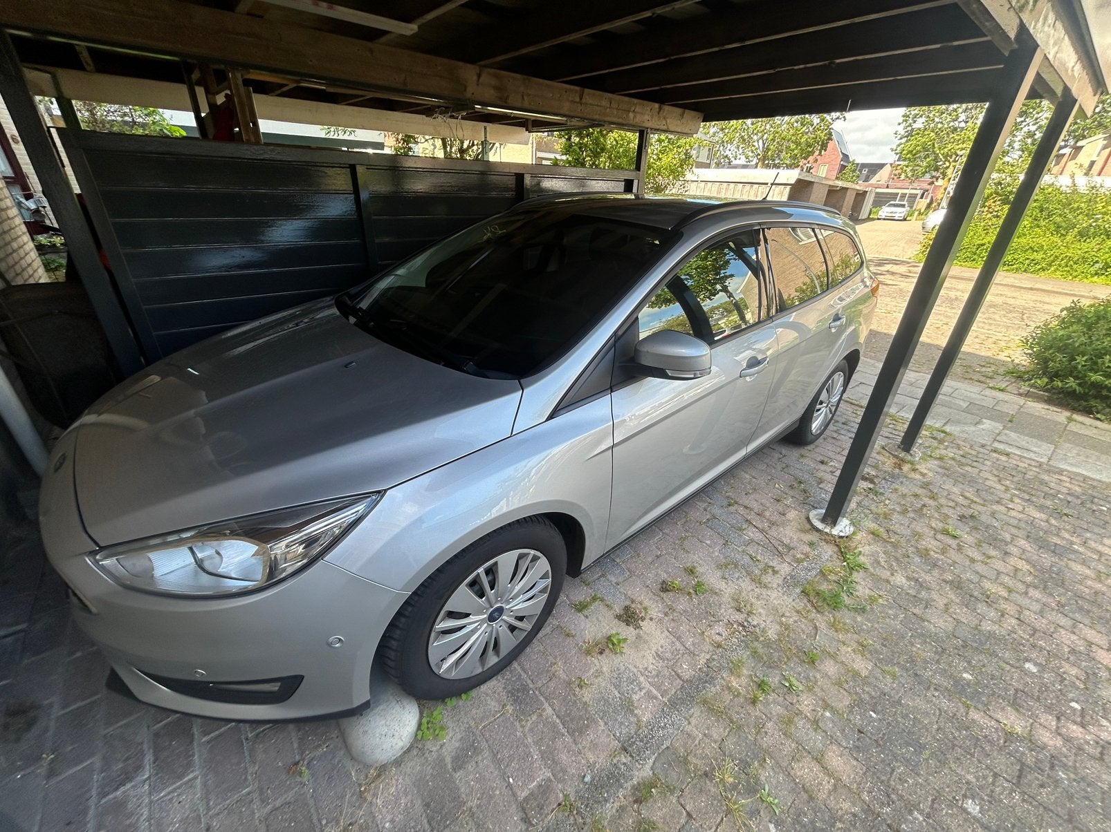 Ford Focus 1.0 Ecoboost 125pk 2017 Grijs, Auto's, Ford, Particulier, Focus, ABS, Achteruitrijcamera, Adaptive Cruise Control, Airconditioning