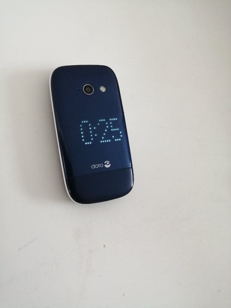WEG=WEG!! VOOR VERZAMELAAR DORO FLIP PHONE KLAPTELEFOON, Ophalen of Verzenden, Gebruikt, Minder dan 3 megapixel, Inklapmodel