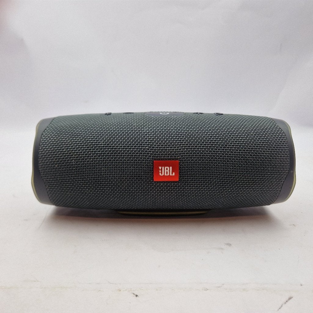 JBL charge essential 2 || Nu maar €79,99, JBL, Overige typen, Ophalen of Verzenden, Zo goed als nieuw