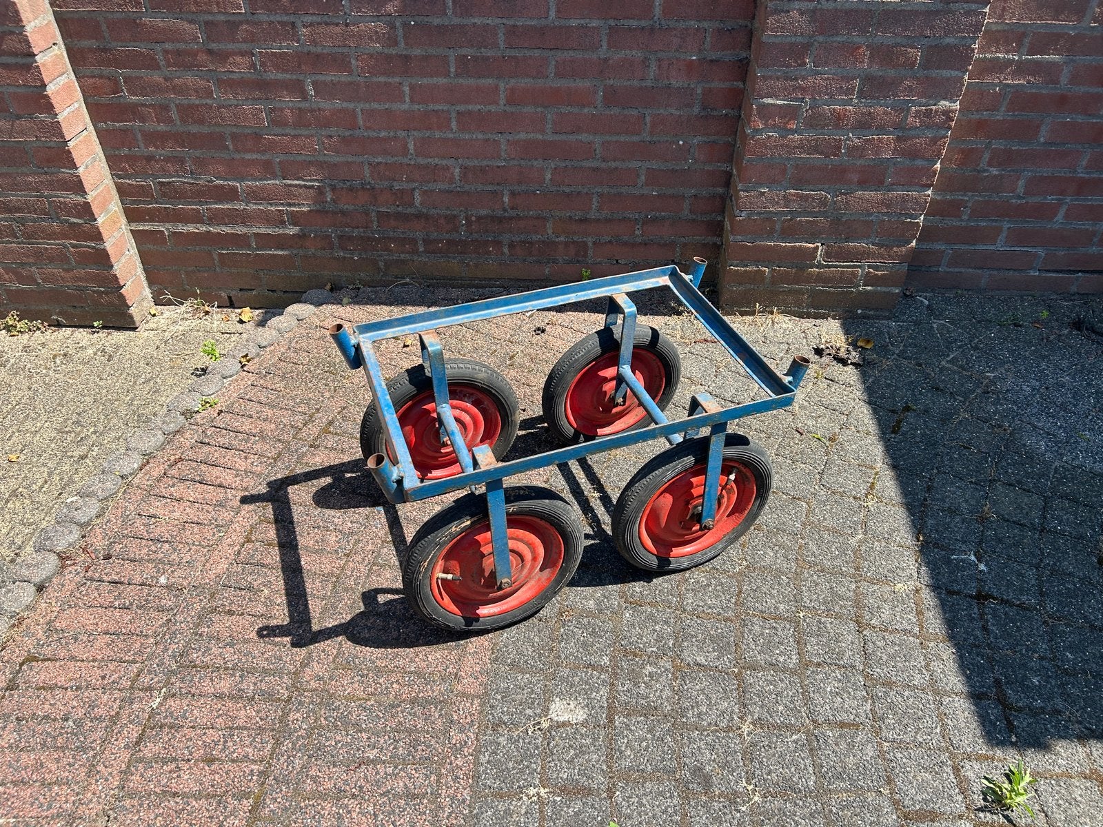 Stevige transportkar met 4 wielen, Ophalen, Gebruikt