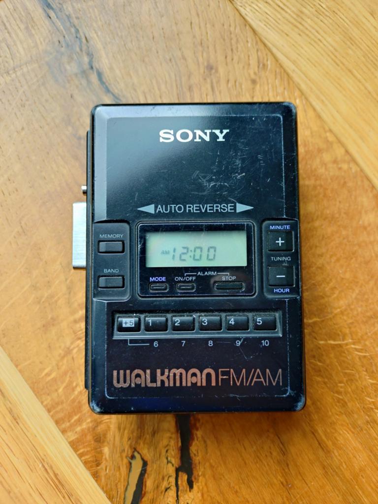 Sony Walkman WM-BF62 (cassettespeler en radio), Audio, Tv en Foto, Walkmans, Discmans en Minidiscspelers, Ophalen of Verzenden