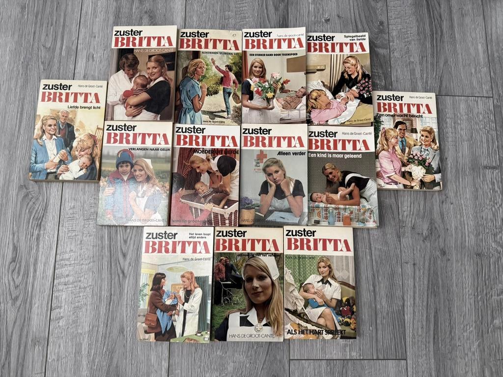 Zuster Britta 13 stuks, Boeken, Ophalen, Gelezen