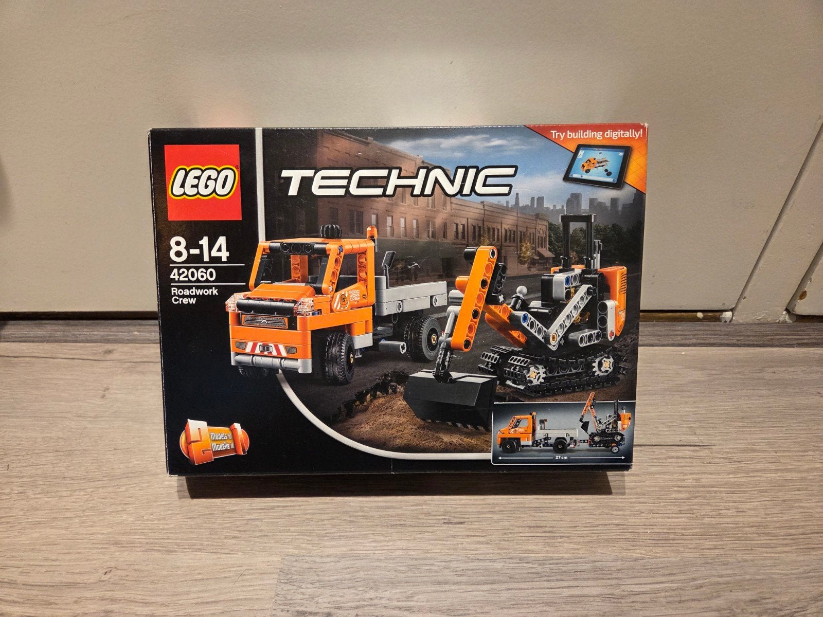 LEGO Technic 42060 Wegenbouwmachine met doos en boekjes, Ophalen of Verzenden, Zo goed als nieuw