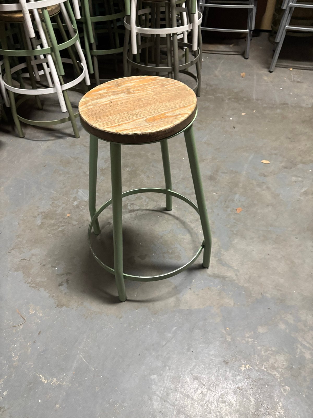 kruk merk kitchen trend meerderen verschillende groen of wit, Ophalen, Gebruikt, Hout
