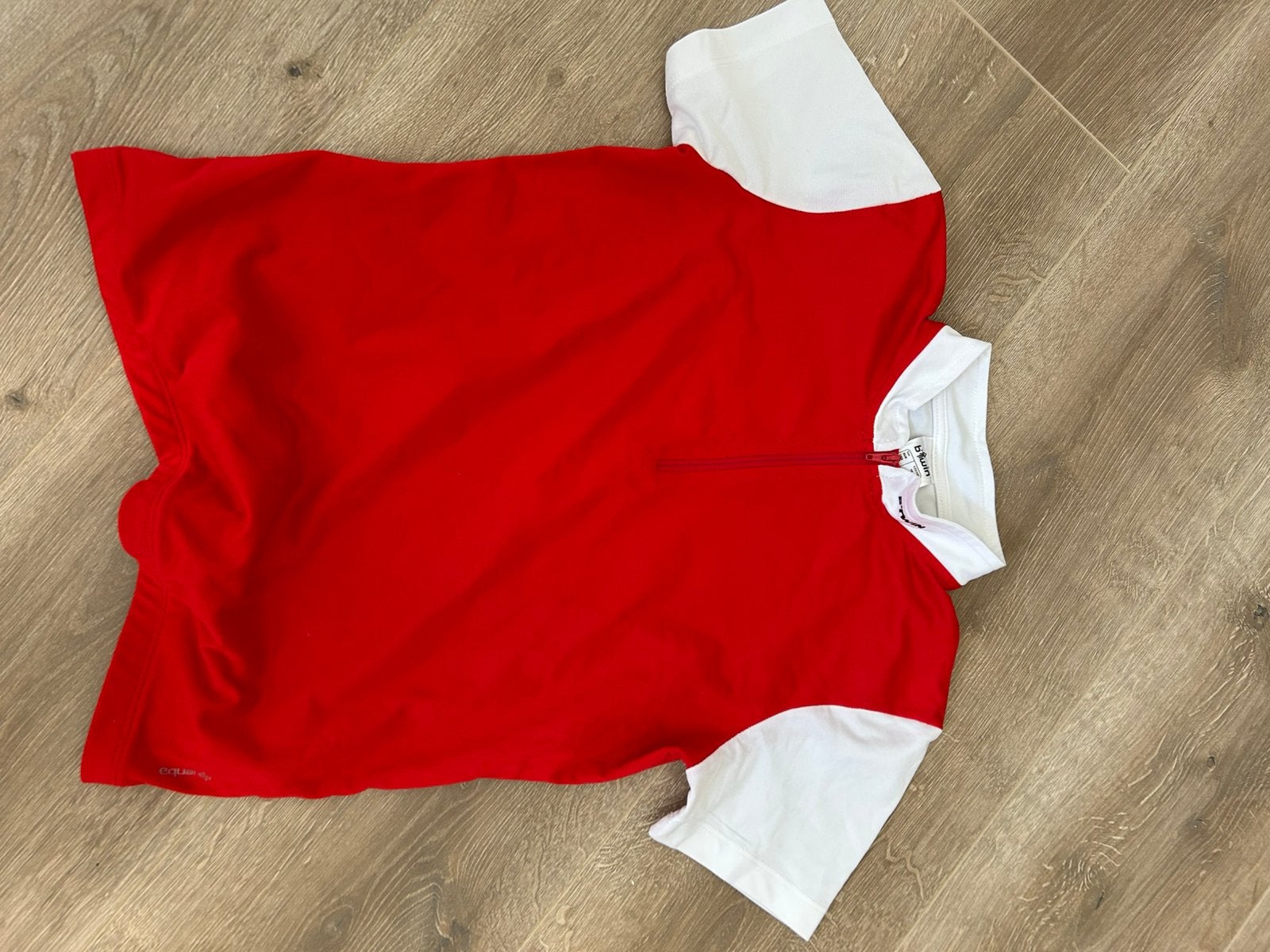 Wielrennen tshirt 133/142 kinderen, Ophalen of Verzenden, Zo goed als nieuw, Maat 34 (XS) of kleiner, Korte mouw