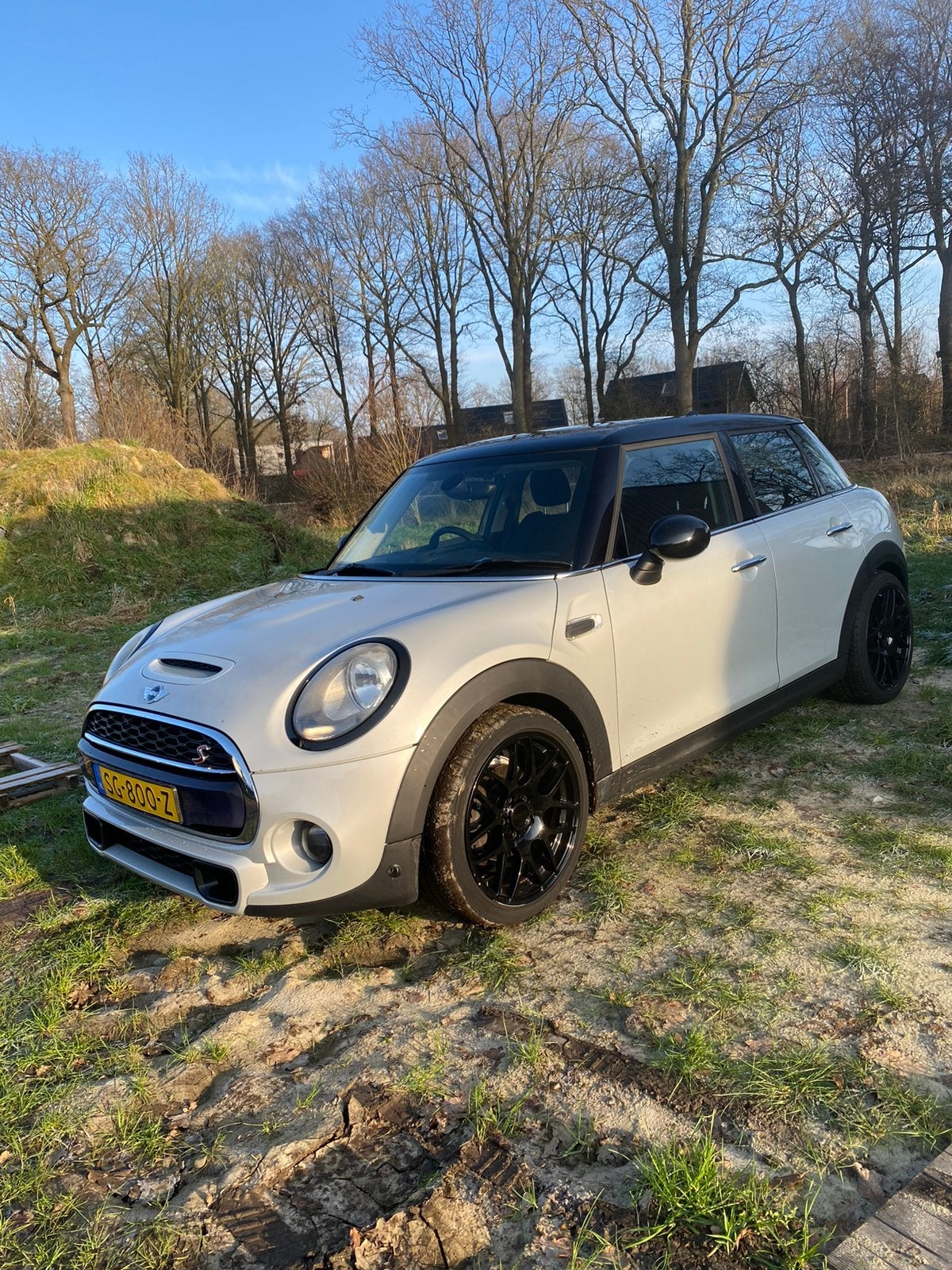 Mini 5-deurs (f55) 1.5 D 116pk 2015 Grijs, Auto's, Mini, Particulier, Diesel, C, Hatchback, Handgeschakeld, Geïmporteerd, Zilver of Grijs