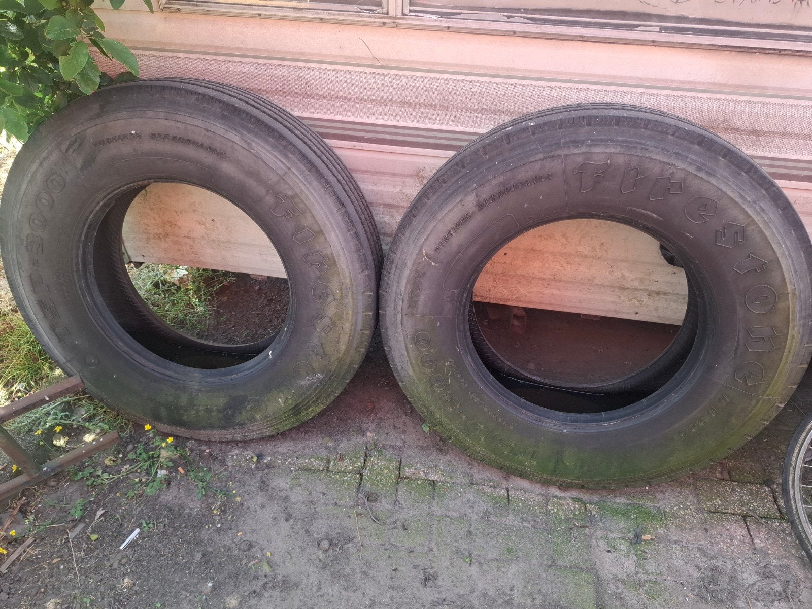 Firestone Vrachtwagen Banden 11 R 22.5, Auto-onderdelen, Vrachtwagen-onderdelen, Ophalen of Verzenden, Gebruikt