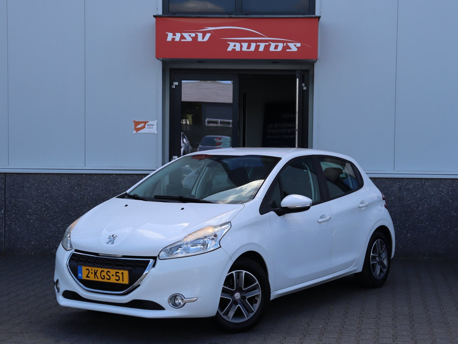 Peugeot 208 1.2 VTi Envy navi LM 4-deurs org NL, Voorwielaandrijving, Euro 5, Gebruikt, 31 €/maand