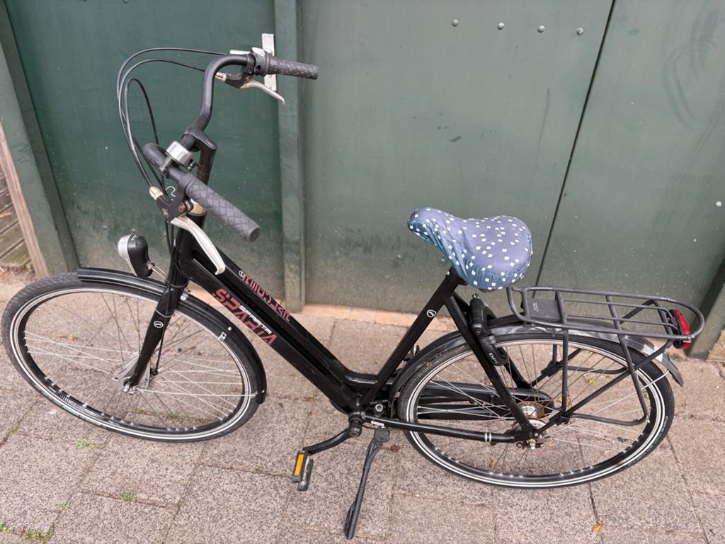 Sparta damesfiets - Zwart met lage instap, Ophalen, Sparta, Velgrem, Zo goed als nieuw