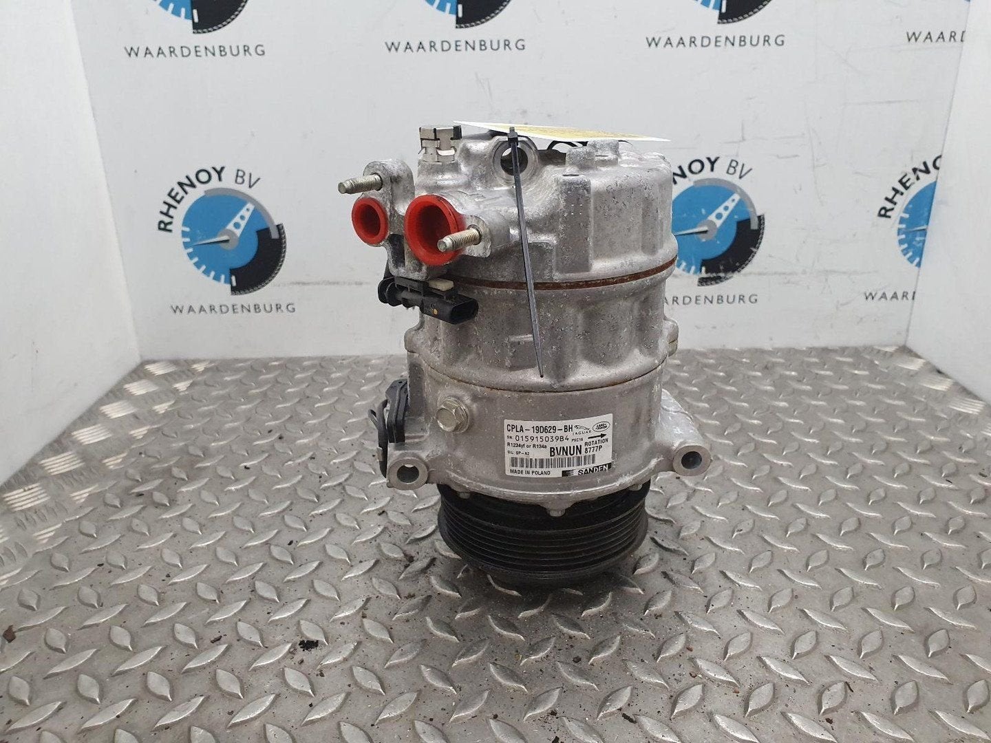 LANDROVER DISCOVERY SPORT L550 AIRCO COMPRESSOR / AIRCOPOMP, Ophalen of Verzenden, Gebruikt, Stiba lid