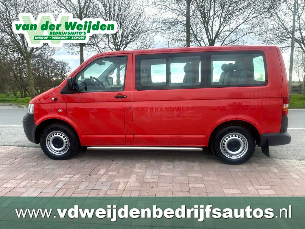 Volkswagen Transporter Kombi 2.5 TDI AUTOMAAT 174 PK! 7 PERS, Stof, Gebruikt, Overige carrosserieën, Bedrijf