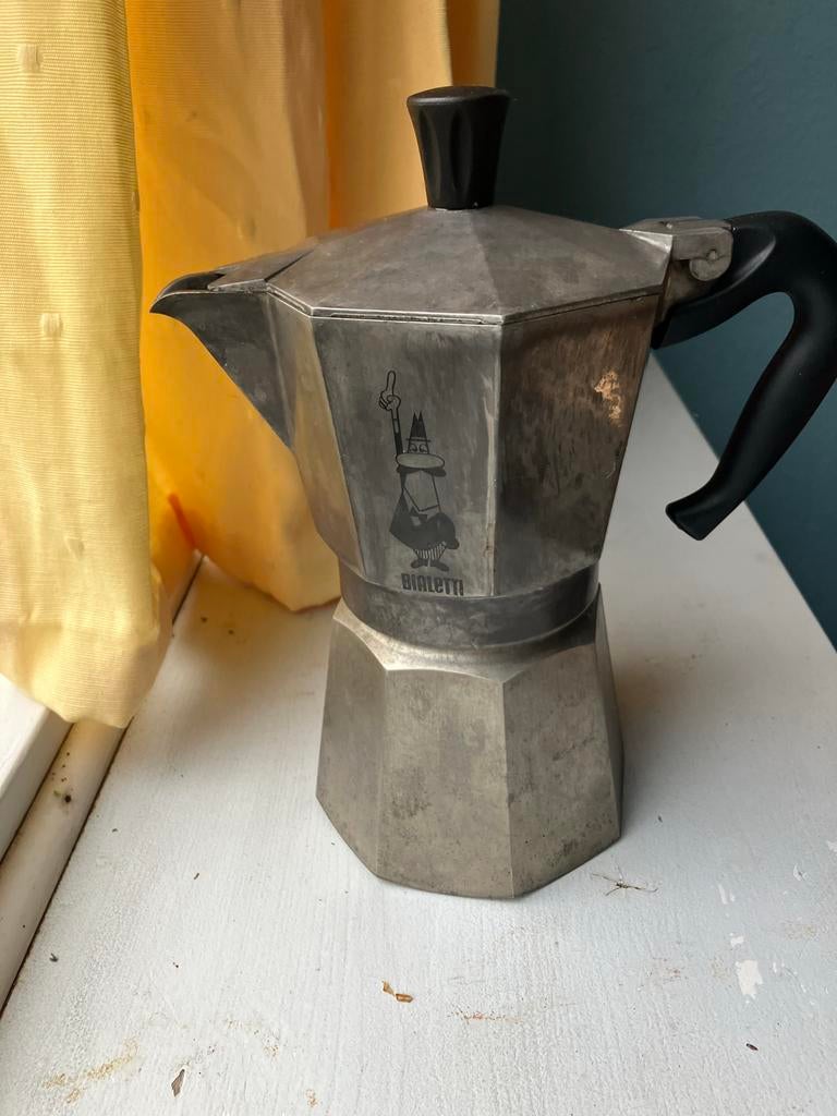 Bialetti Moka Express percolator, Witgoed en Apparatuur, Koffiezetapparaten, Ophalen, Afneembaar waterreservoir, Gebruikt, Koffiemachine