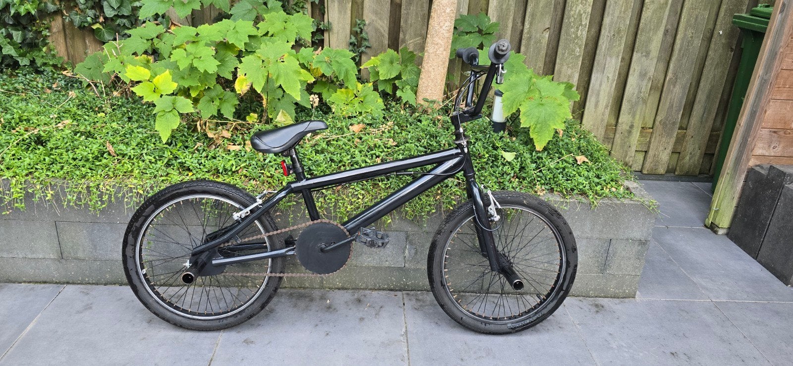 Zwarte BMX fiets met voetsteunen - Gebruikt, Ophalen, Gebruikt, Staal, 20 tot 24 inch
