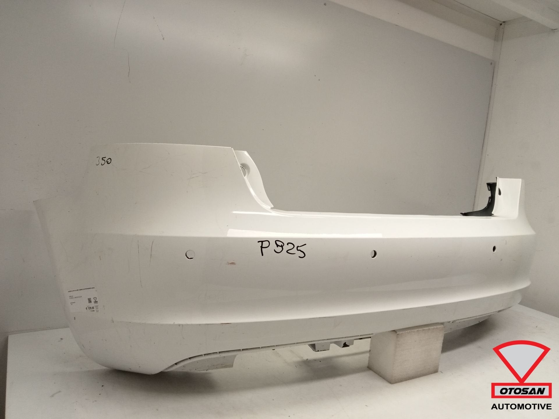Audi A3 8P S-Line Cabrio Achterbumper Bumper 4xPDC Origineel, Auto-onderdelen, Carrosserie en Plaatwerk, Gebruikt, AUDI AG, Auto-Union-Strasse 1
85045  Ingolstadt, DE