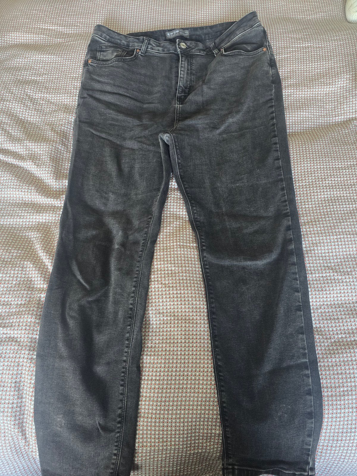 Grijze Primark broek maat 44, Primark, Maat 42/44 (L), Ophalen of Verzenden, Gedragen