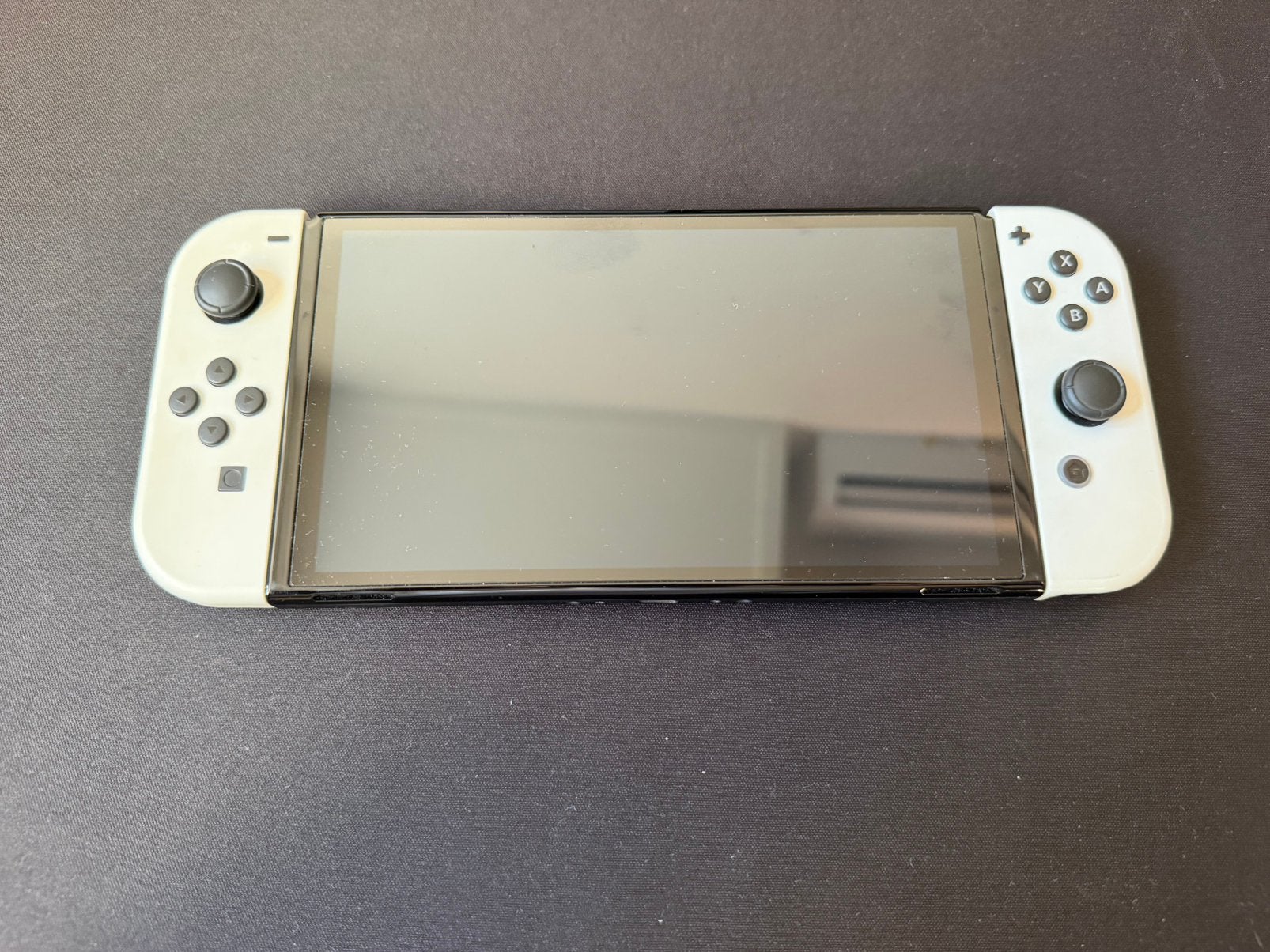 Foto 4 van Nintendo switch OLED wit - zeer compleet en net - 4 games
