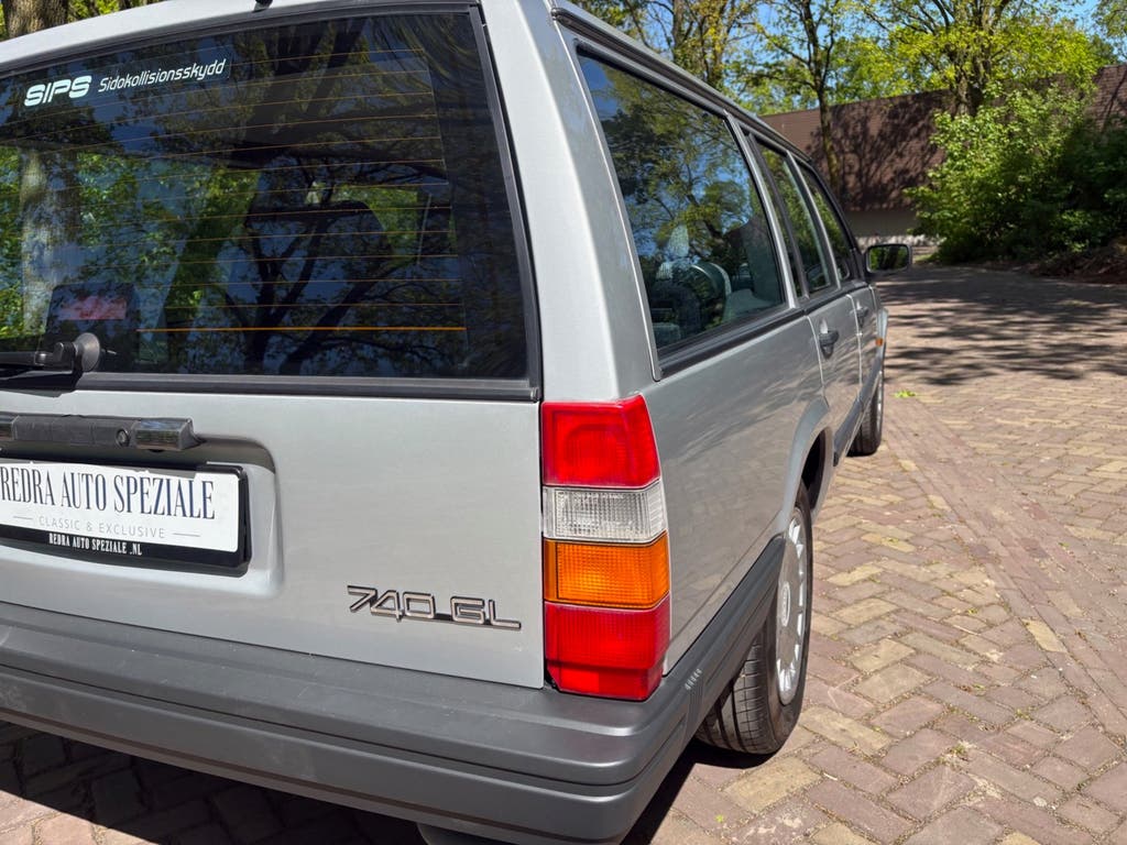 Volvo 745 In prima staat, airco,4 nieuwe banden, onderhoudsh, foto 10