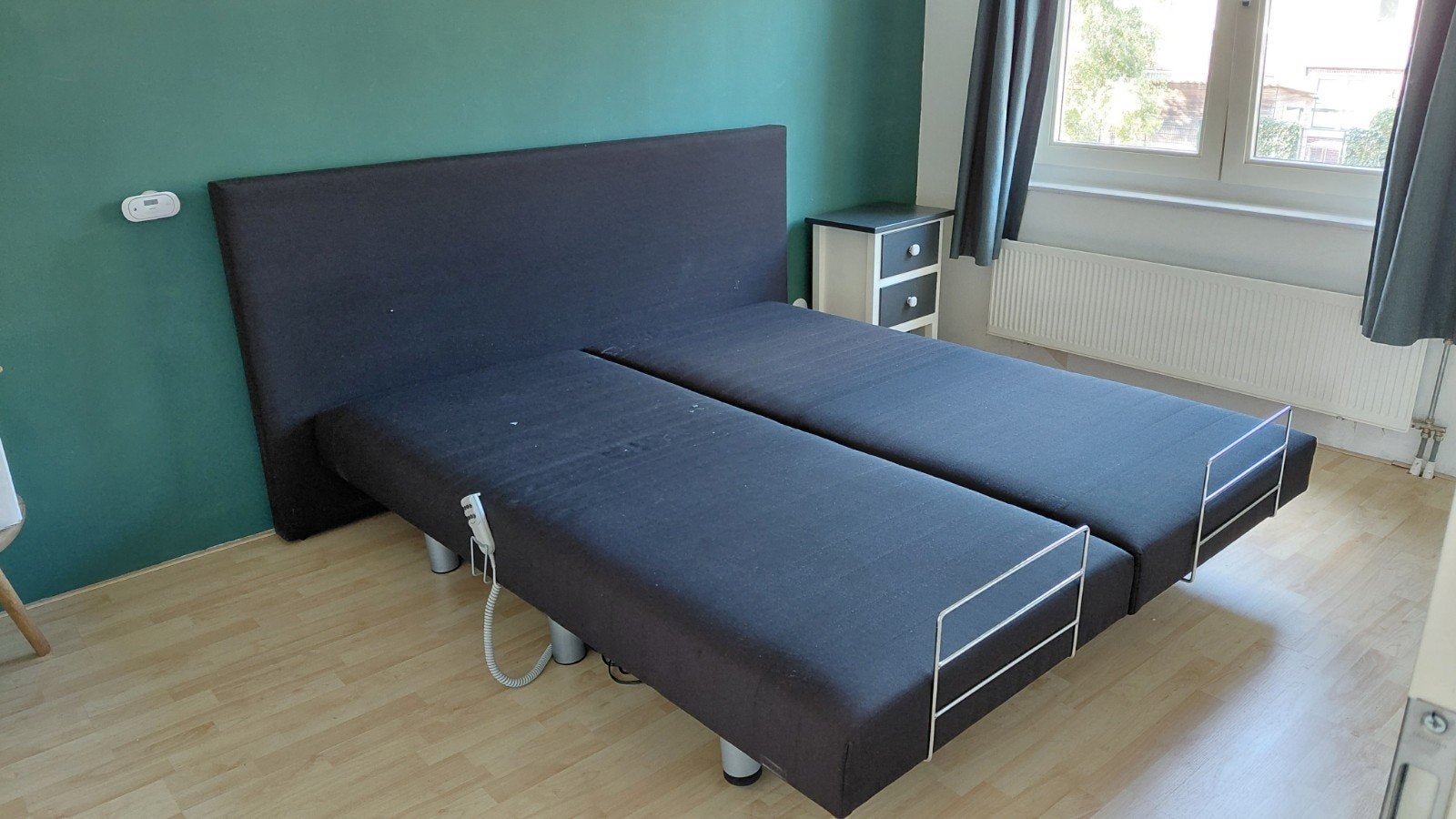Elektrisch verstelbare boxspring (excl. matras), Ophalen, Gebruikt, Zwart, Tweepersoons