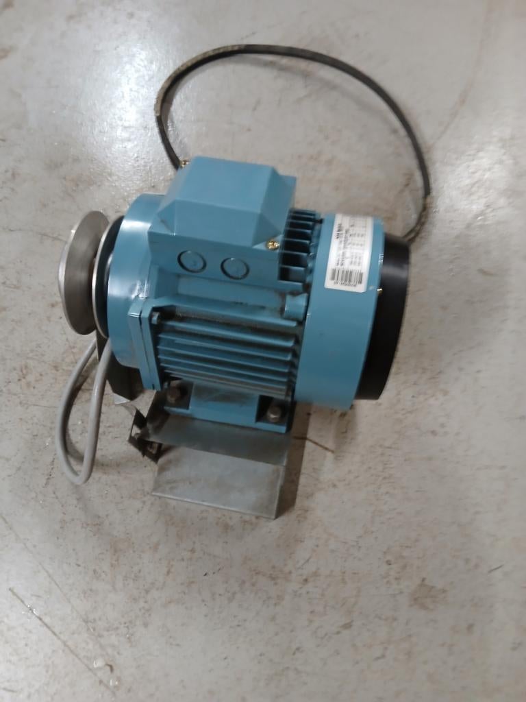 Nieuwe ABB Elektromotor - 1.1 kW, 1410/1700 rpm, Ophalen, Nieuw, Elektromotor