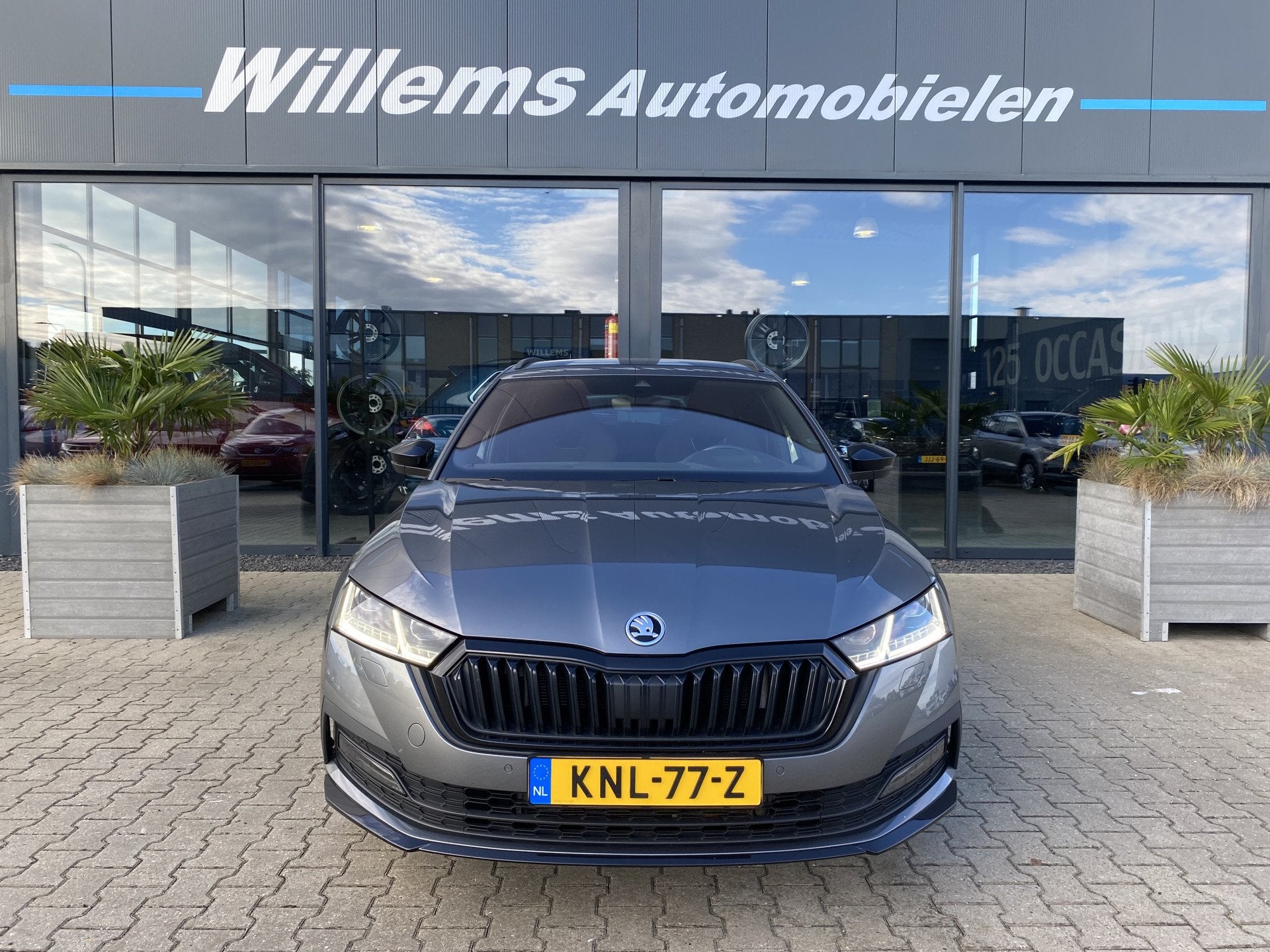Skoda Octavia Combi 1.4 TSI iV PHEV Sportline Business Virtu, Auto's, Skoda, 1556 kg, Stof, Gebruikt, Euro 6