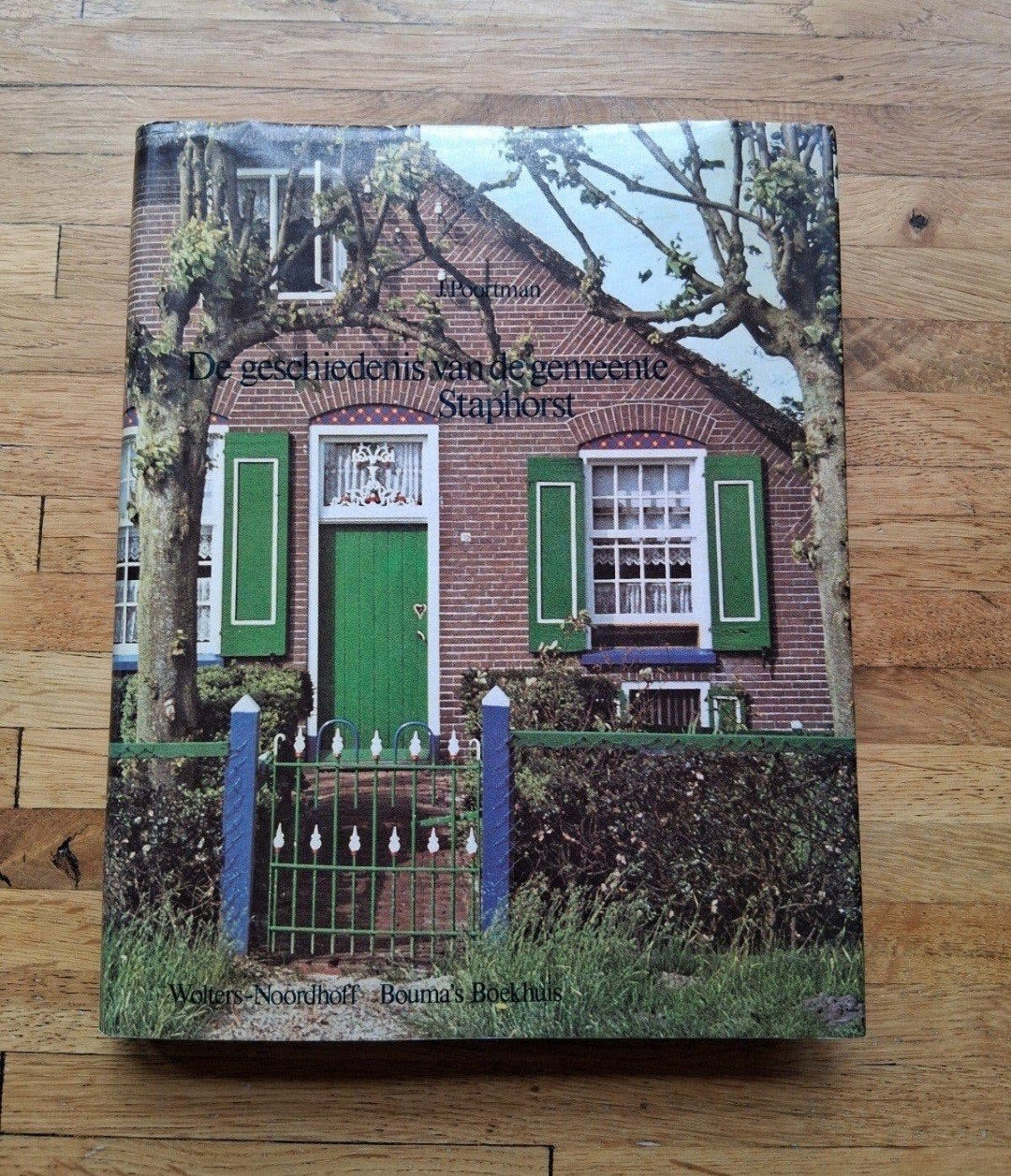 De geschiedenis van de gemeente staphorst ijhorst rouveen
J., Ophalen of Verzenden, Zo goed als nieuw
