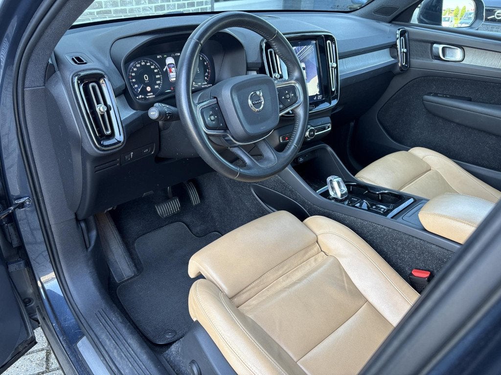 Volvo XC40 2.0 T4 Inscription | Trekhaak | Panoramadak | Key, Auto's, Volvo, 12 maanden, 15 km/l, Euro 6, Blauw