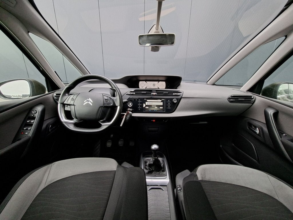 Citroën C4 Picasso 1.6 VTi Intensive | Trekhaak | Bluetooth, Auto's, Stof, Gebruikt, 4 cilinders, Bruin