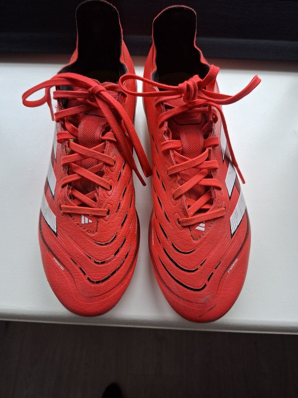 Voetbalschoenen Adidas Predator rood/wit maat 39 1/3, Sport en Fitness, Volleybal, Ophalen