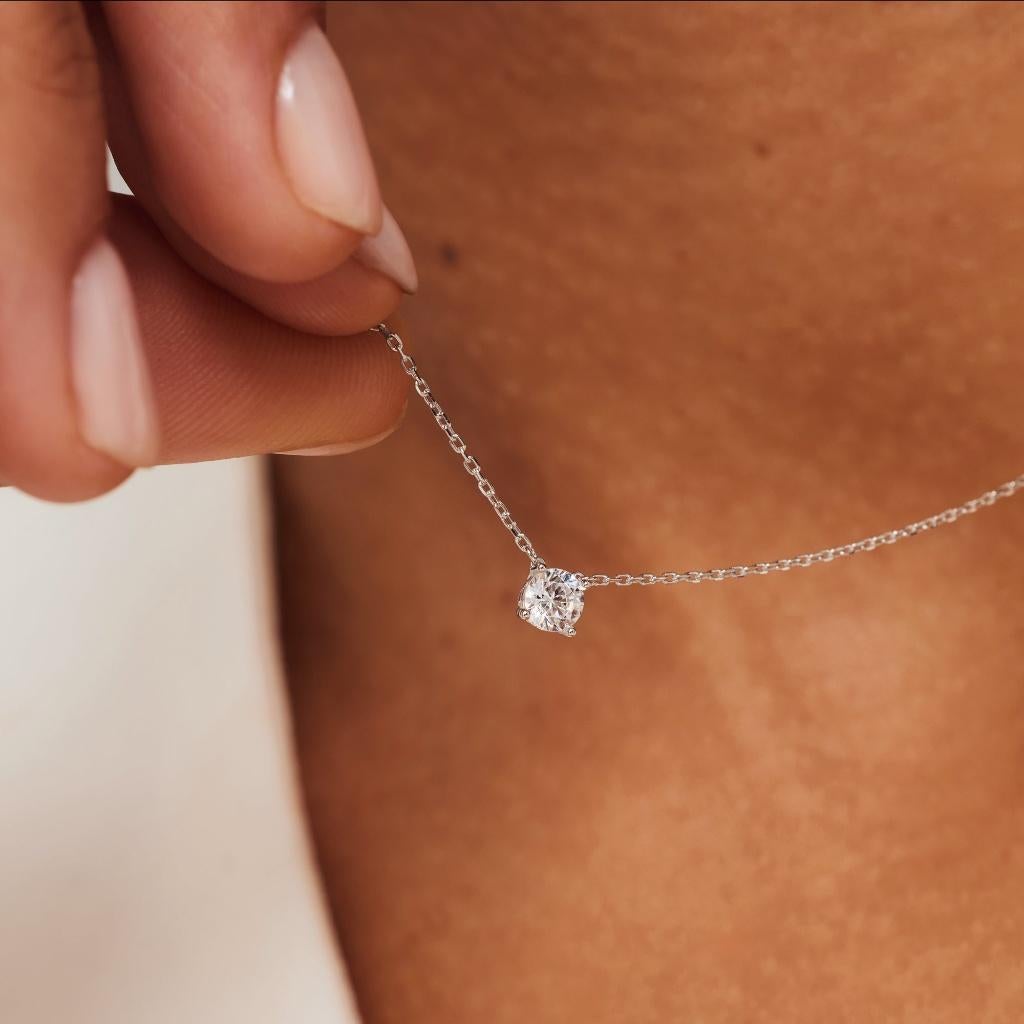 Isabel Bernard ketting witgoud, Ophalen of Verzenden, Zo goed als nieuw, Wit, Goud