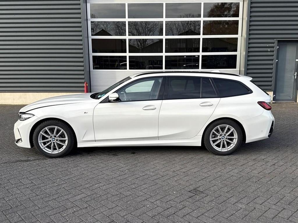BMW 3-serie Touring 320i, M-sportpakket, navigatie, 360 came, Auto's, Automaat, 1998 cc, Euro 6, 4 cilinders