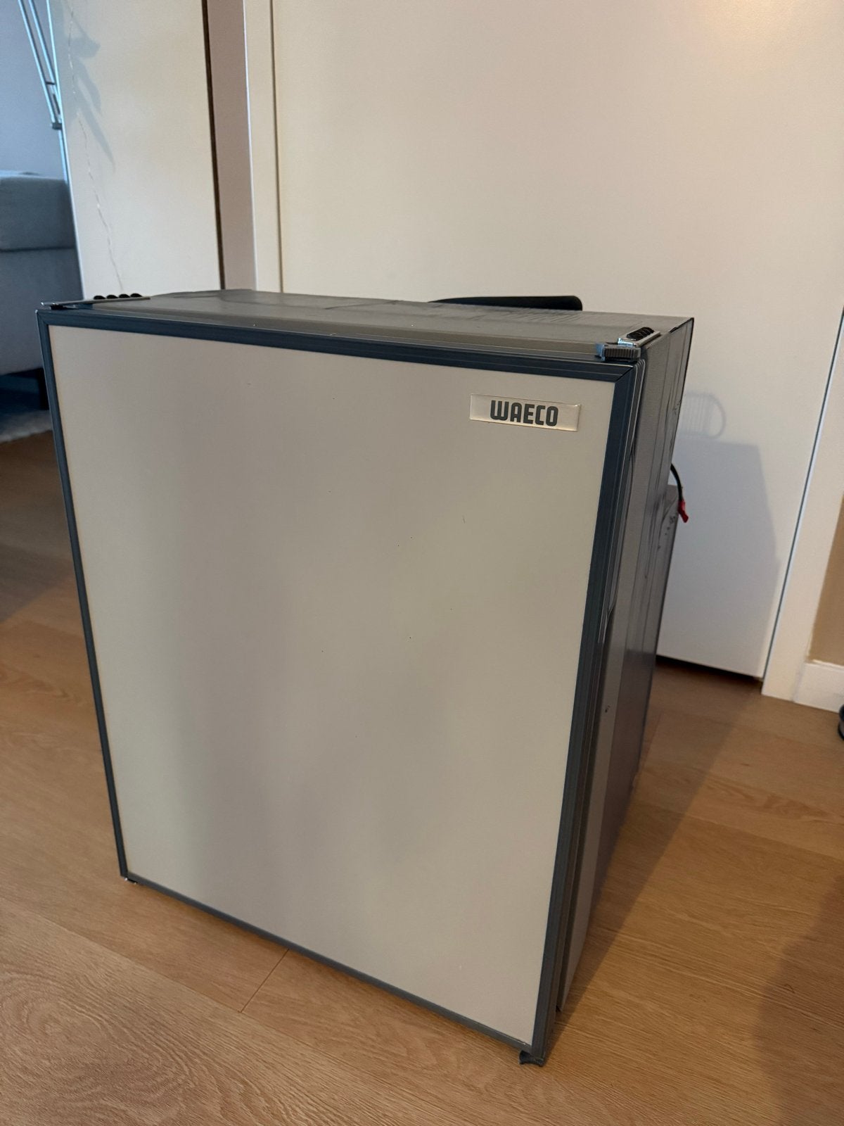 Waeco CoolMatic MDC-065 Koelkast met vriesvak (defect), Minder dan 75 liter, Ophalen of Verzenden, Niet werkend, Met vriesvak