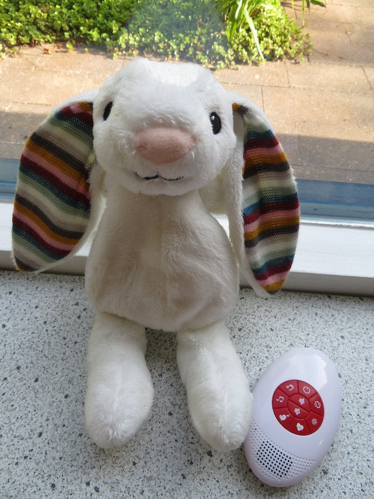 Heartbeat konijn Bibi merk ZAZU interactieve knuffel, Konijn, Ophalen of Verzenden, Zo goed als nieuw, Middelgroot (20 tot 80 cm)