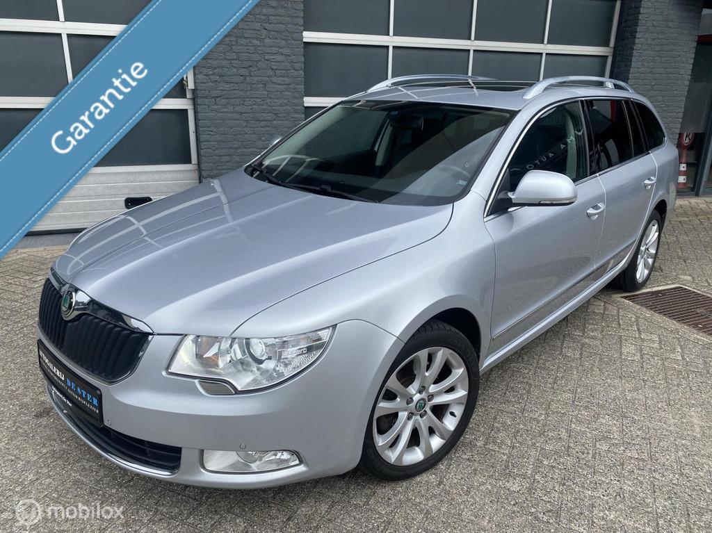 Skoda Superb Combi 1.8 TSI Business Line NAVI/PANO/PDC/XENON, Gebruikt, Zwart, 4 cilinders, 160 pk