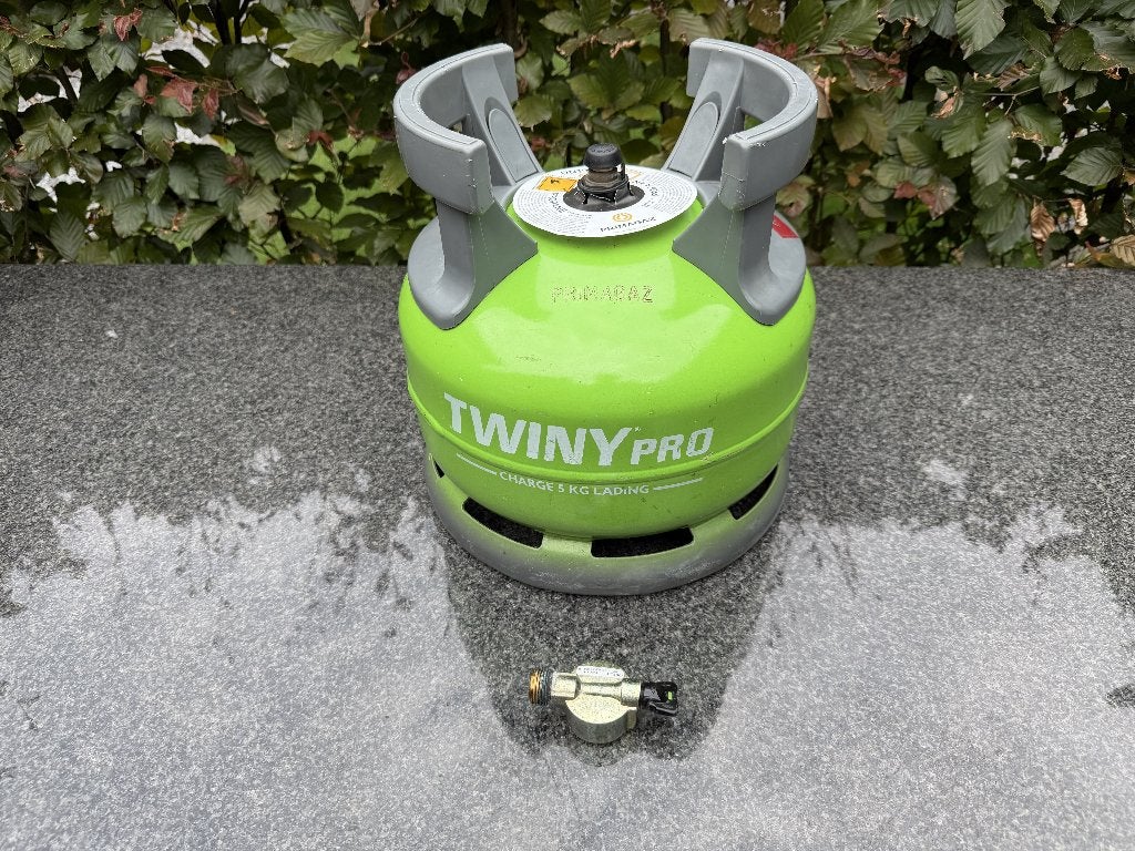 Twiny Propaan gasfles 5kg (leeg) + quick-on adapter, Caravans en Kamperen, Ophalen of Verzenden, Gebruikt