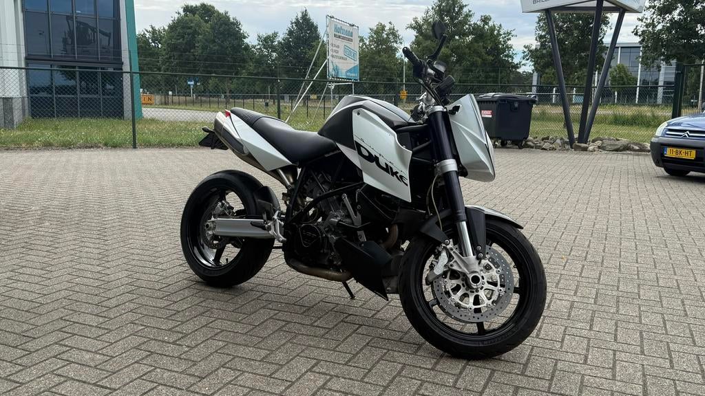 KTM Super Duke 990, Motorrijbewijs A, Particulier, Meer dan 35 kW, 999 cc
