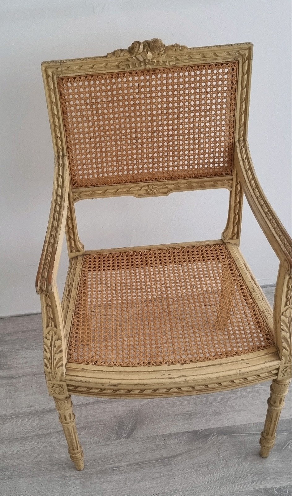 2 Antieke Franse Louis XVI stijl rotan fauteuils, Antiek en Kunst, Antiek | Meubels | Stoelen en Banken, Ophalen