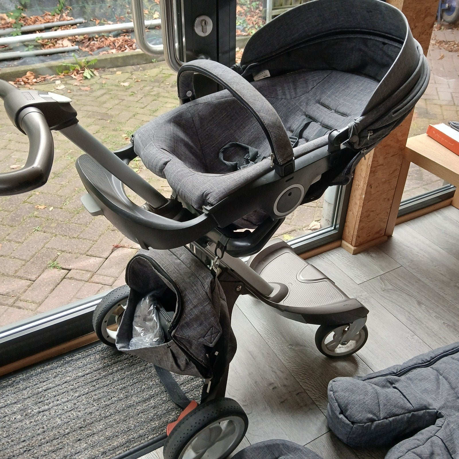 Stokke Xplory V6 Combiwagen met accessoires, Gebruikt, Combiwagen, Met reiswieg, Ophalen