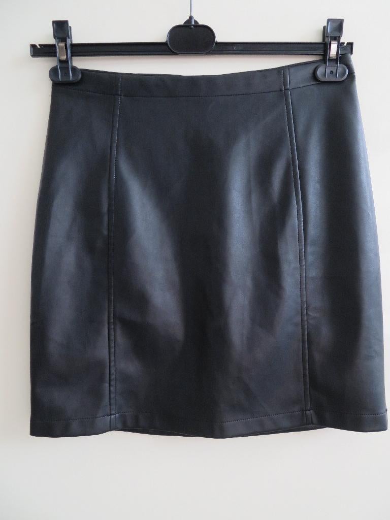 Nieuw Leuke Lola Liza rok mt 36 Lederlook (lijkt echt leer), Zwart, Nieuw, Ophalen of Verzenden, Maat 36 (S)