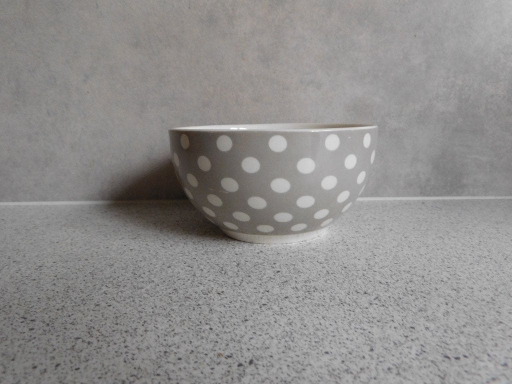 Kom 6,5x12 cm Natuurlijk Gewoon Leuk Yvon Jaspers, Overige merken, Keramiek, Ophalen of Verzenden, Zo goed als nieuw
